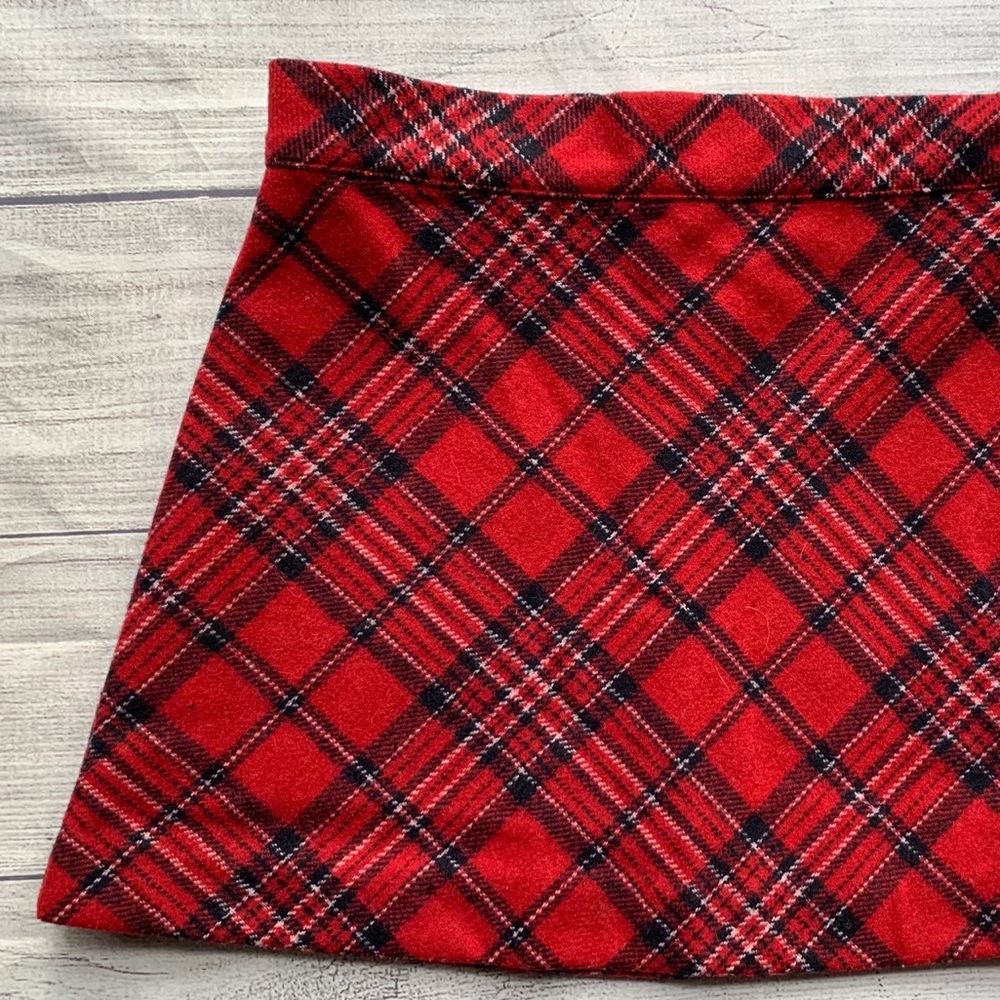 Janie and Jack Girls Red Plaid wool skirt size 5t.
